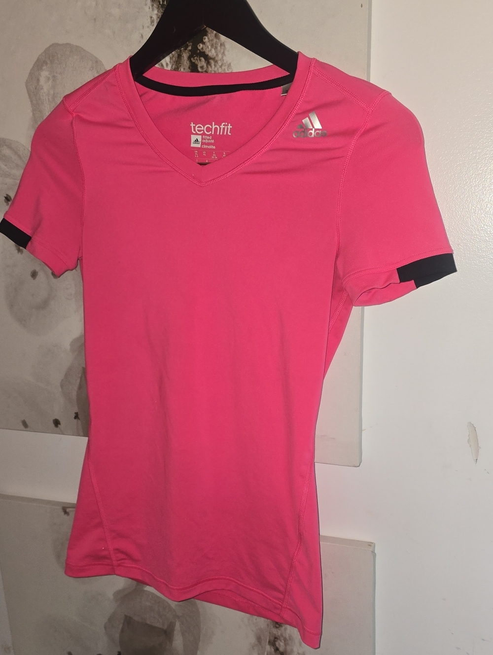 Adidas Hot Pink Short Sleeved Rash Guard - xs